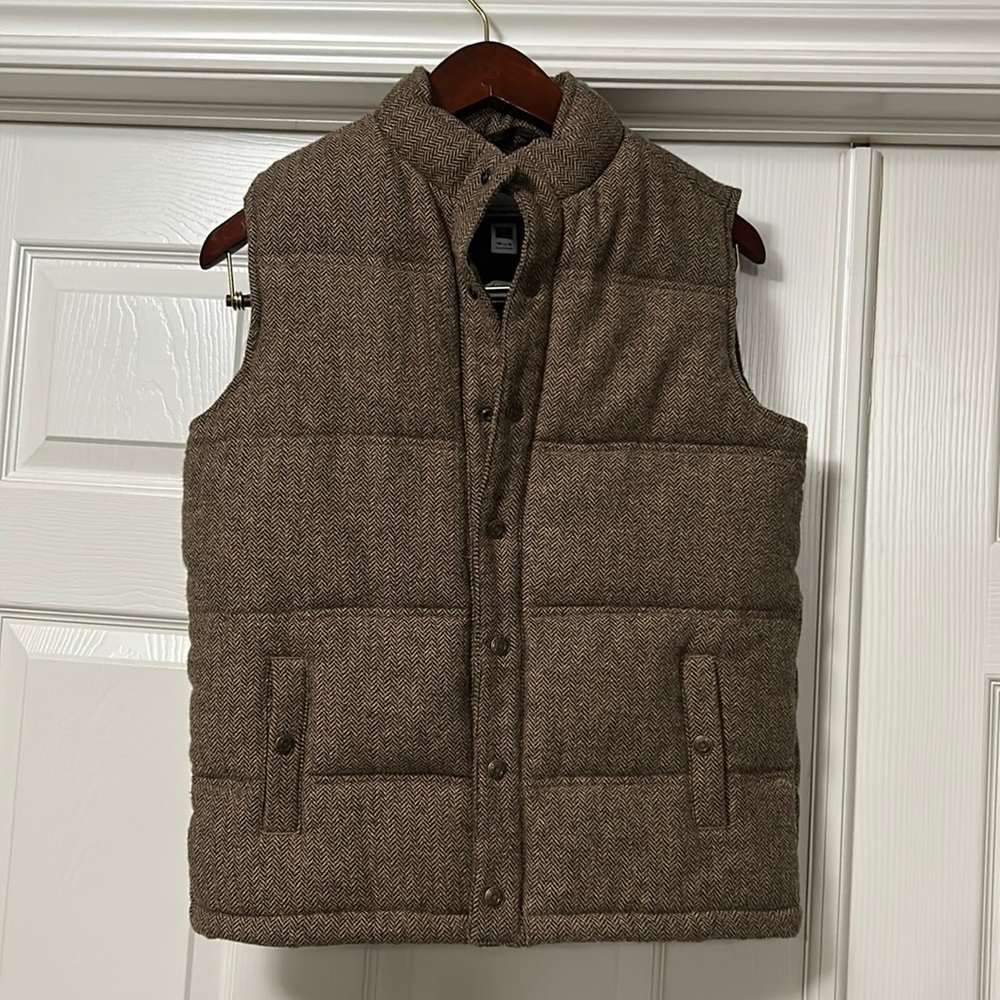 Janie & Jack Boys Size 10-12 lined puffer vest. Brand new with tags.